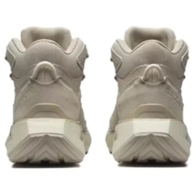 ODYSSEY ELMT Mid Gore-Tex „Vanilla Ice Almond“