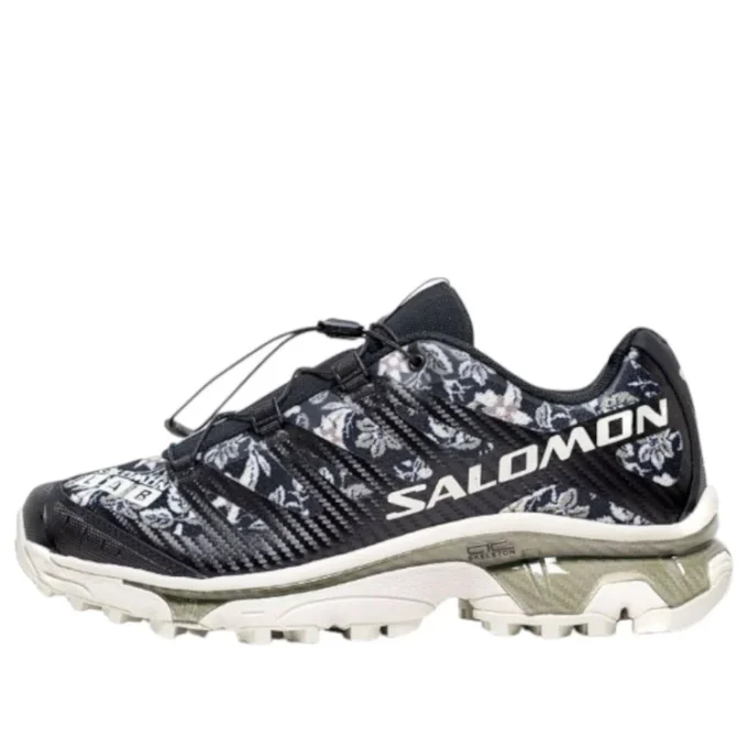 SALOMON x Needlepoint XT-4 „Black“